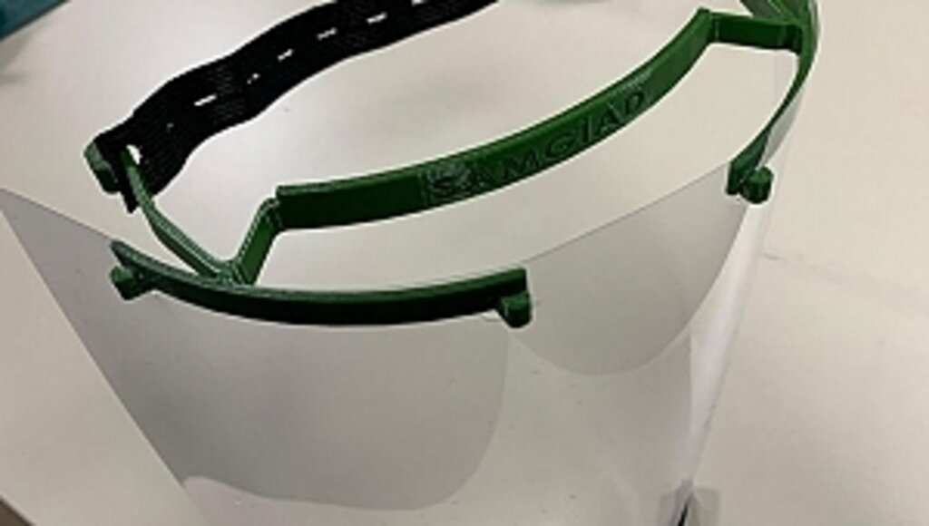 SAMGİAD'dan Sağlık Çalışanlarına 1000 Adet Koruyucu Yüz Siperliği