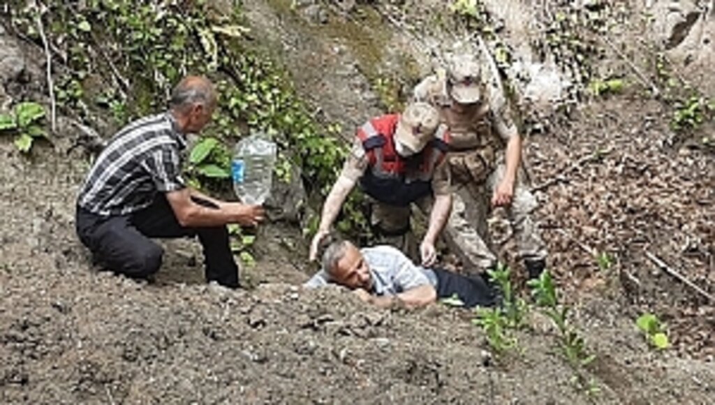 Alzheimer Hastası Olan Vatandaşı, Jandarma ve Afad Hayata Bağladı