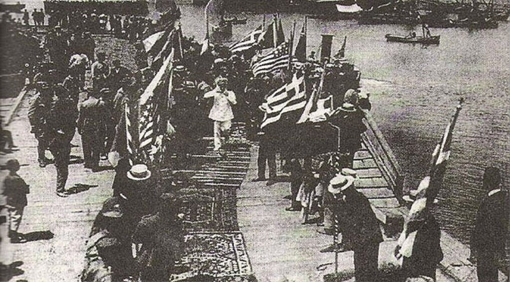 Amerika Türkiye'ye Niye Gelir?