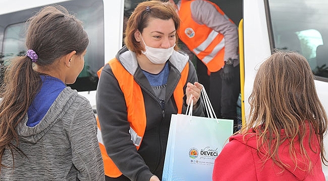 Atakum'da Çocuklar Mutlu Hayırseverler Huzurlu