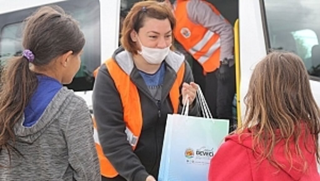 Atakum'da Çocuklar Mutlu Hayırseverler Huzurlu