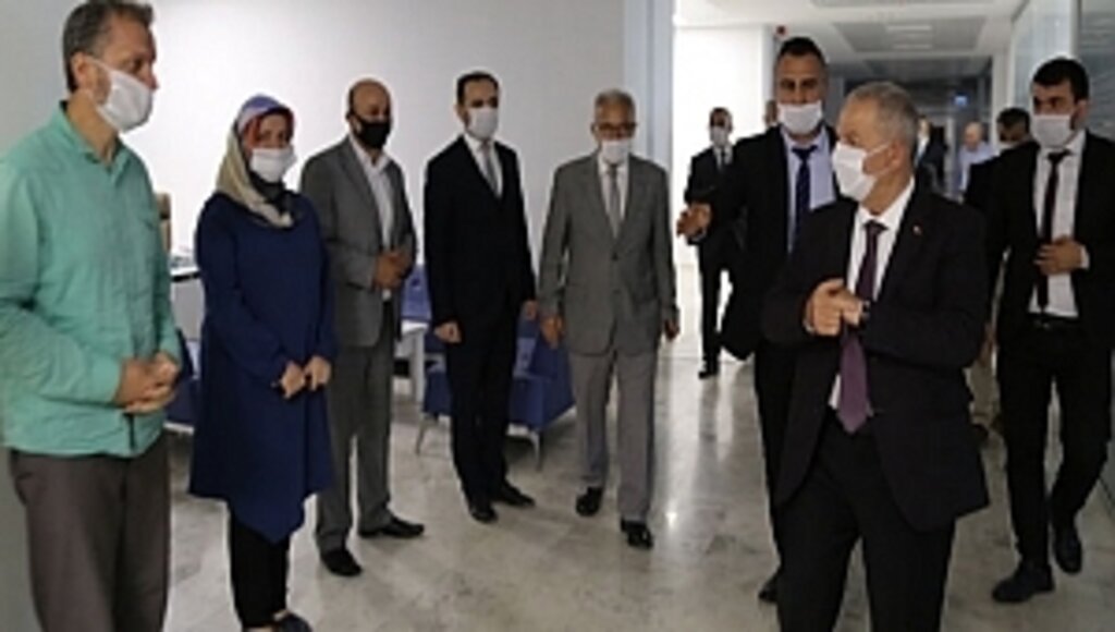Başkan Demirtaş, Son Mesai Günü Personeli İle Bayramlaştı