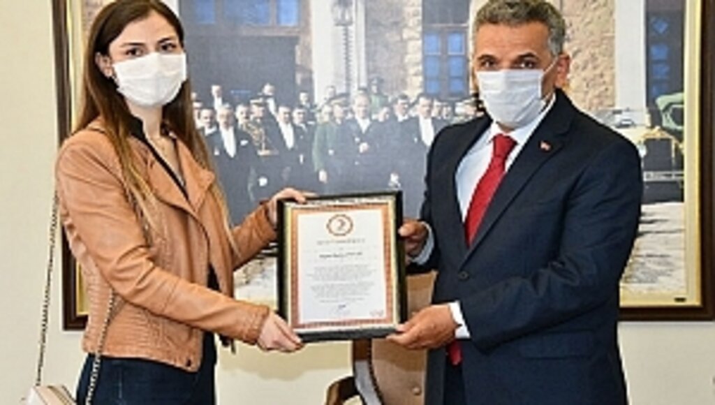 Vali Kaymak'tan "immün plazma" bağışı çağrısı 