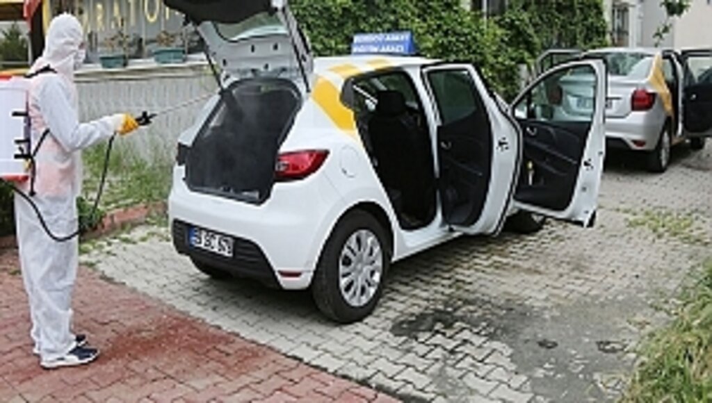 Atakum Belediye Ekipleri Sürücü Kurslarını Dezenfekte Etti