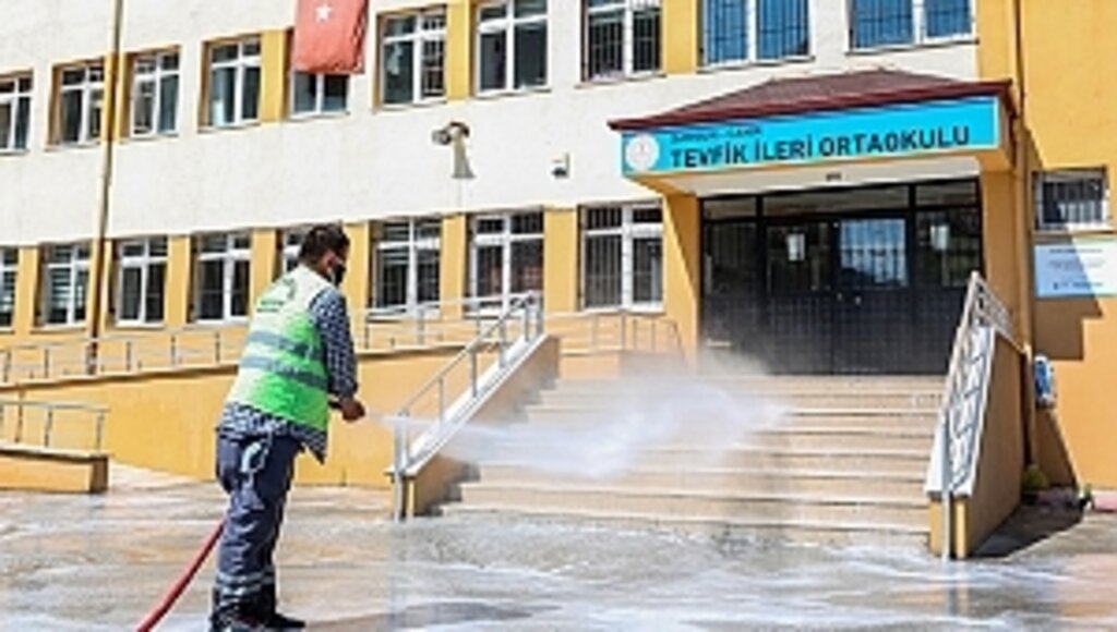 Canik'te Okullar Sınav Öncesi Pırıl Pırıl