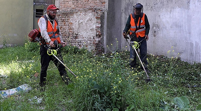 İlkadım'da Yaz Temizliği Devam Ediyor...