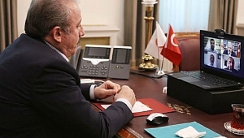 TBMM Başkanı Şentop, OMÜ'lü Gençlerle Sohbet Etti