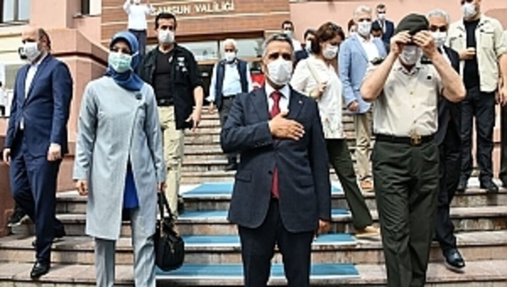 Vali Osman Kaymak Samsun'dan Alkışlarla Uğurlandı