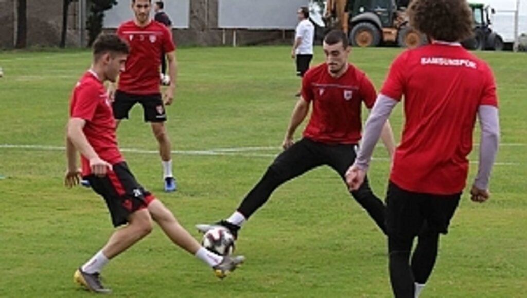 Yılport Samsunspor Sahaya İndi