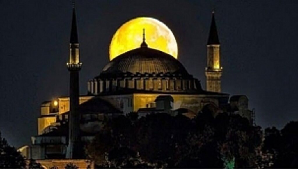 Ayasofya Camii'nin İmam ve Müezzinleri Belli Oldu!