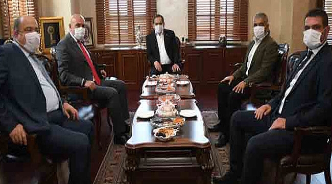 Başkan Yıldırım Mustafa Demir'i Ziyaret Etti