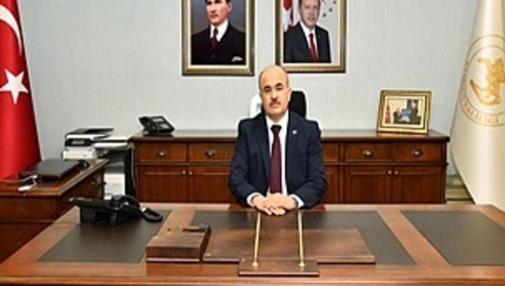 Bayramlar, Kardeşliği, Merhameti, İyiliği ve Paylaşmayı Öğütler