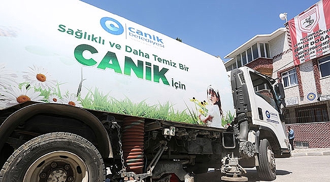 Canik'te "Sokağım Evim Kadar Temiz Olsun" Projesi Devam Ediyor