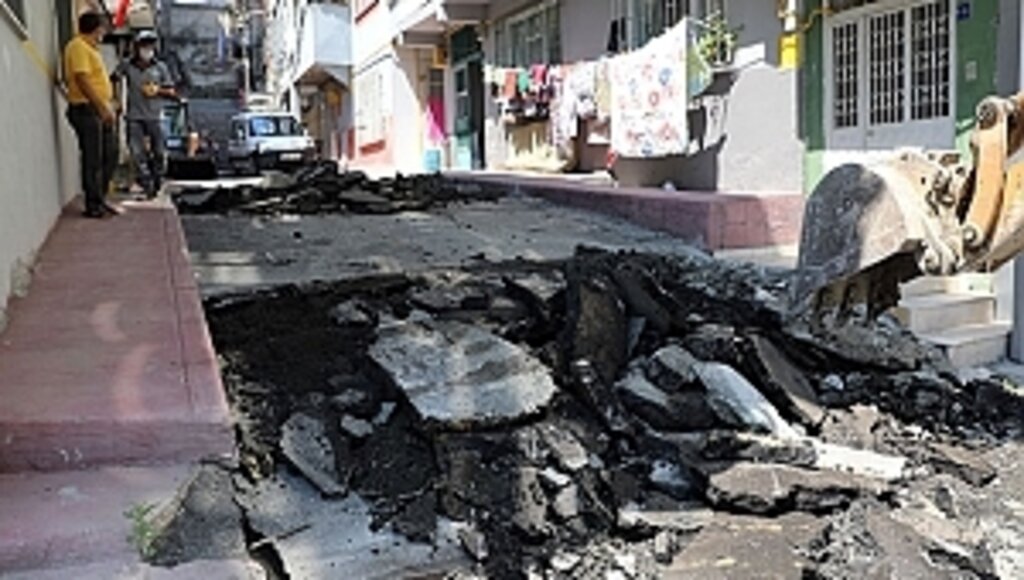 İlkadım'da Ara Sokaklarda Yama Çalışmaları Başladı