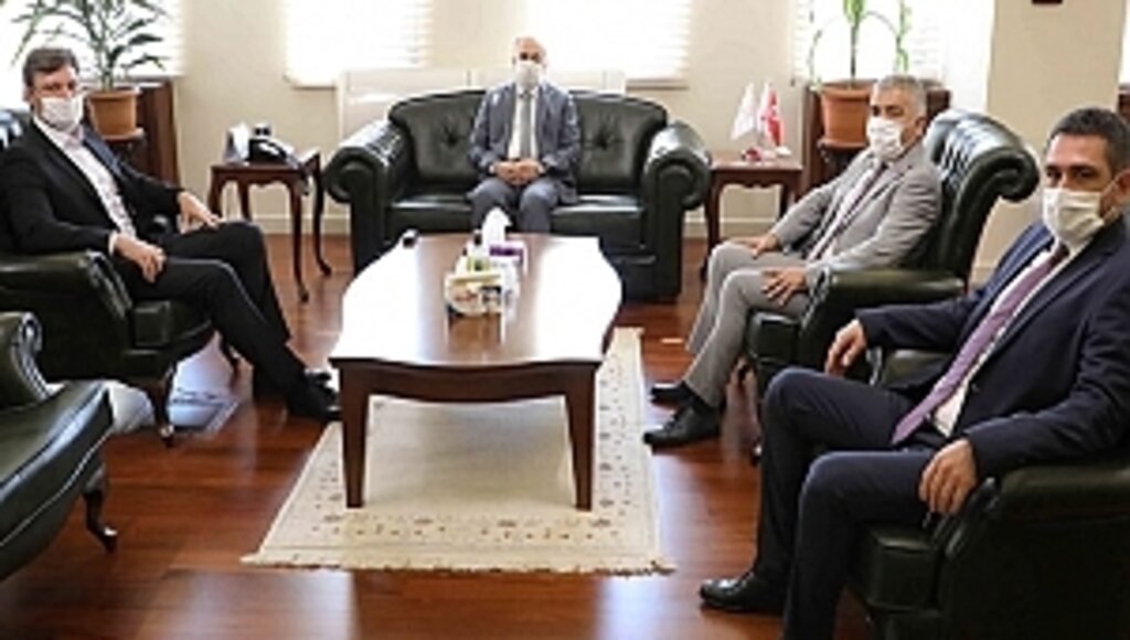 Samsunspor'dan Vali Dağlı'ya Ziyaret