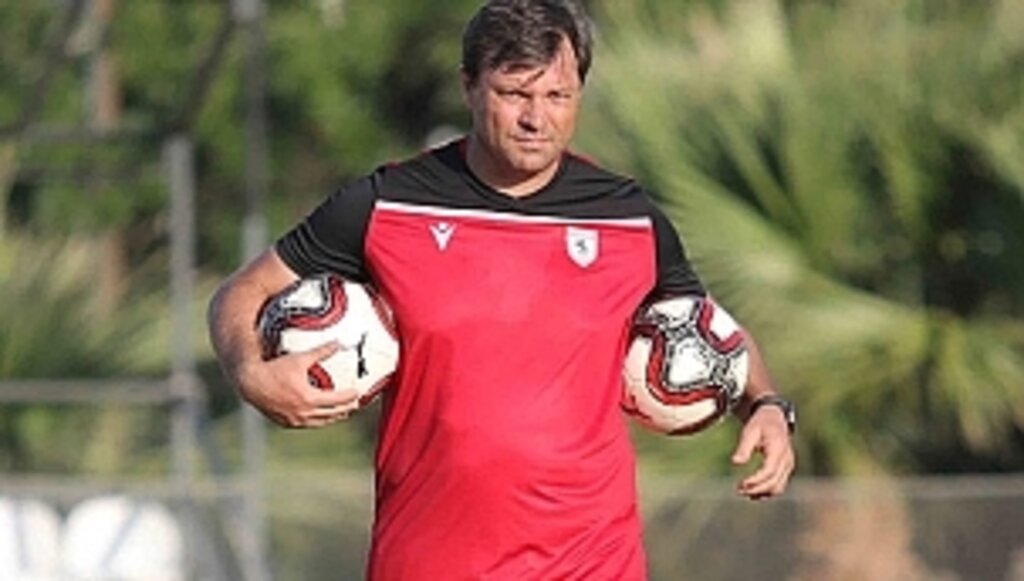 Mutluluğun Gururunu Yaşıyoruz...