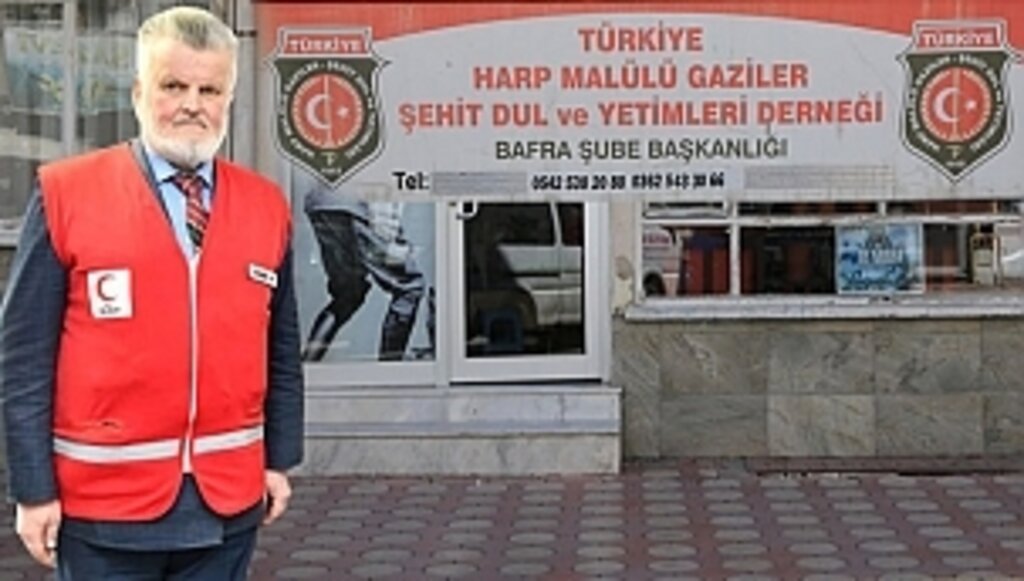 Bayrağımızı Dalgalandırmaya Devam Edeceğiz