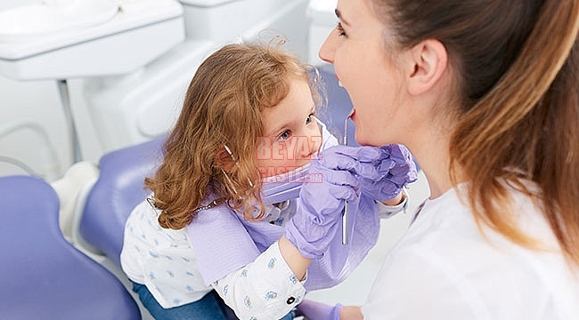 Çocukları Dişlerini Fırçalamaya Teşvik Etmenin Etkili Yolları