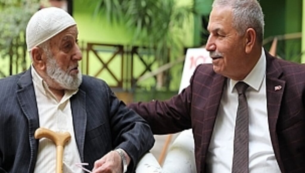 Başkan Demirtaş, 1 Ekim Dünya Yaşlılar Günü'nü Kutladı