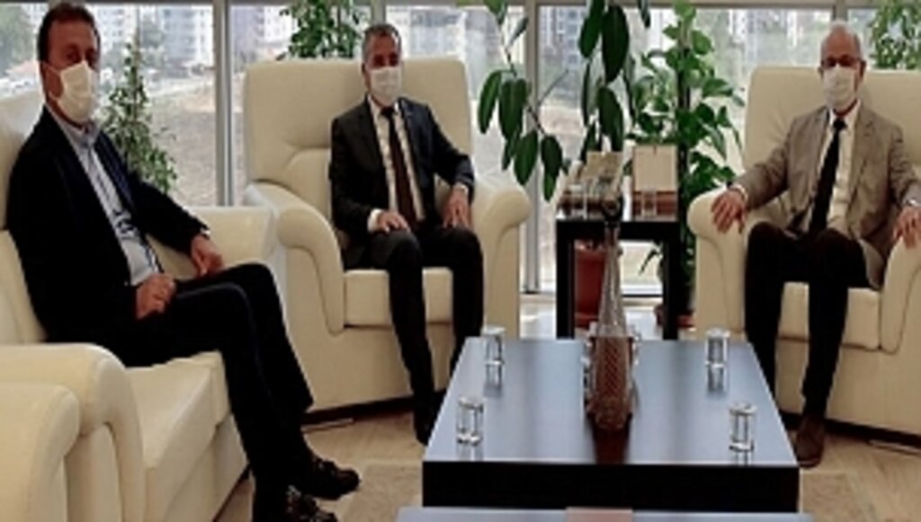 Başkan Özdemir'den Rektör Ünal'a Ziyaret