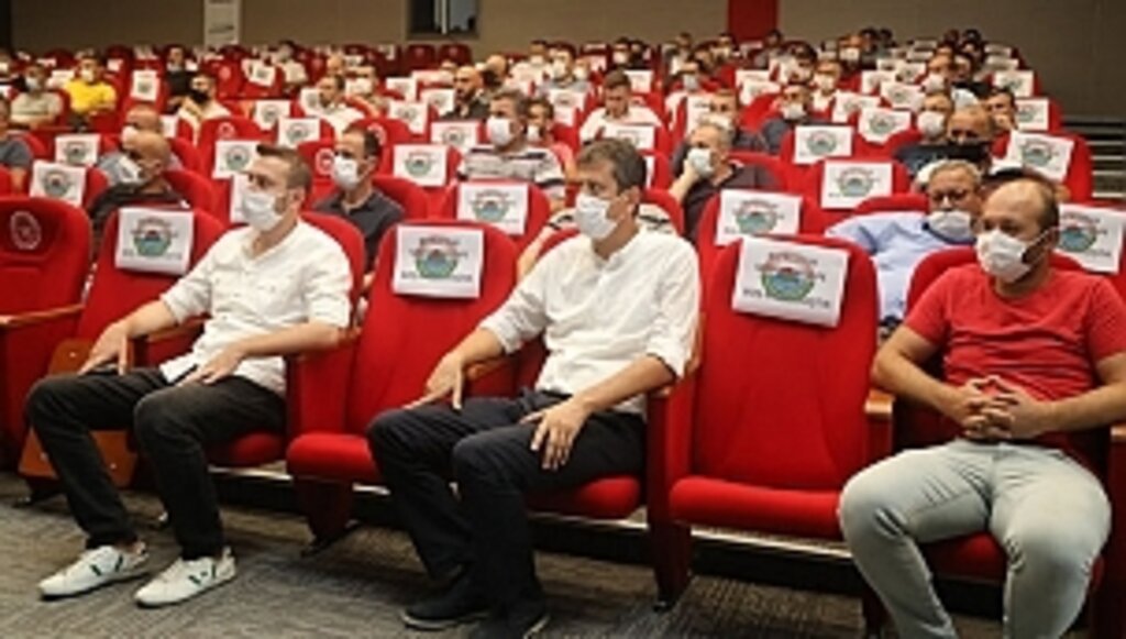 İlkadım'da Sürücülere Yönelik Güvenli Sürüş Eğitimi Verildi