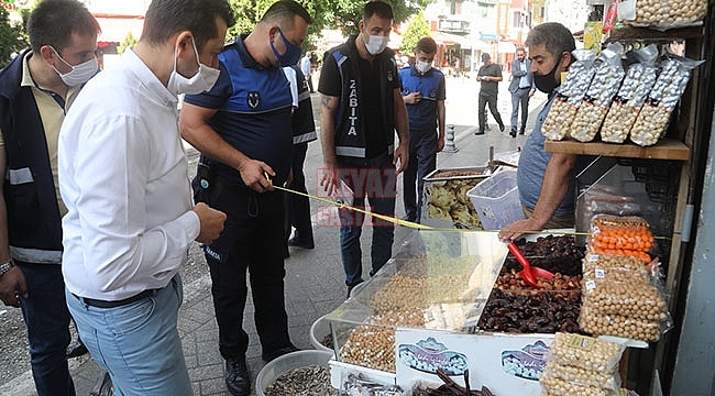 İlkadım'da Uyarılara Uymayan Seyyarlara ve Kaldırım İşgaline Geçit Yok!...