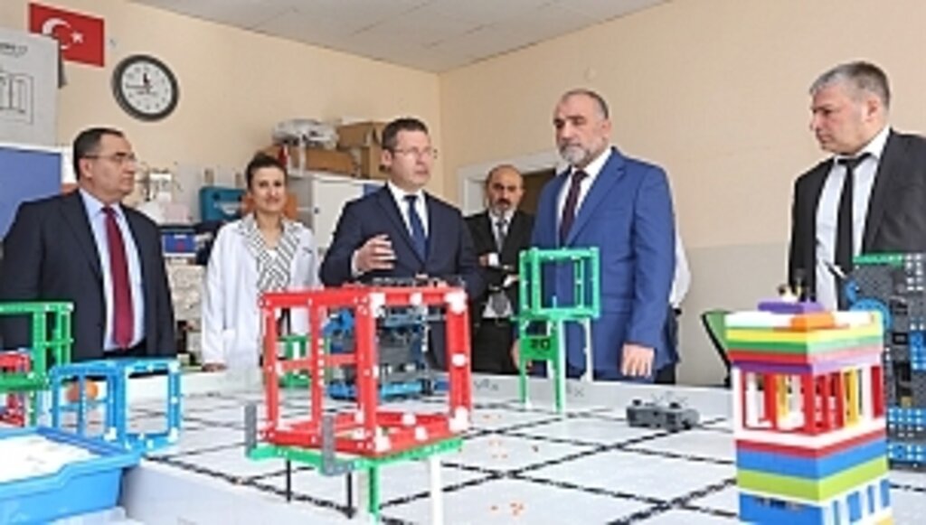 ROCanik'te Botik Kodlama ve Yazılım Eğitimi