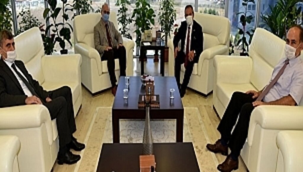 Samsun Milletvekili Zeybek'ten Rektör Ünal'a Ziyaret