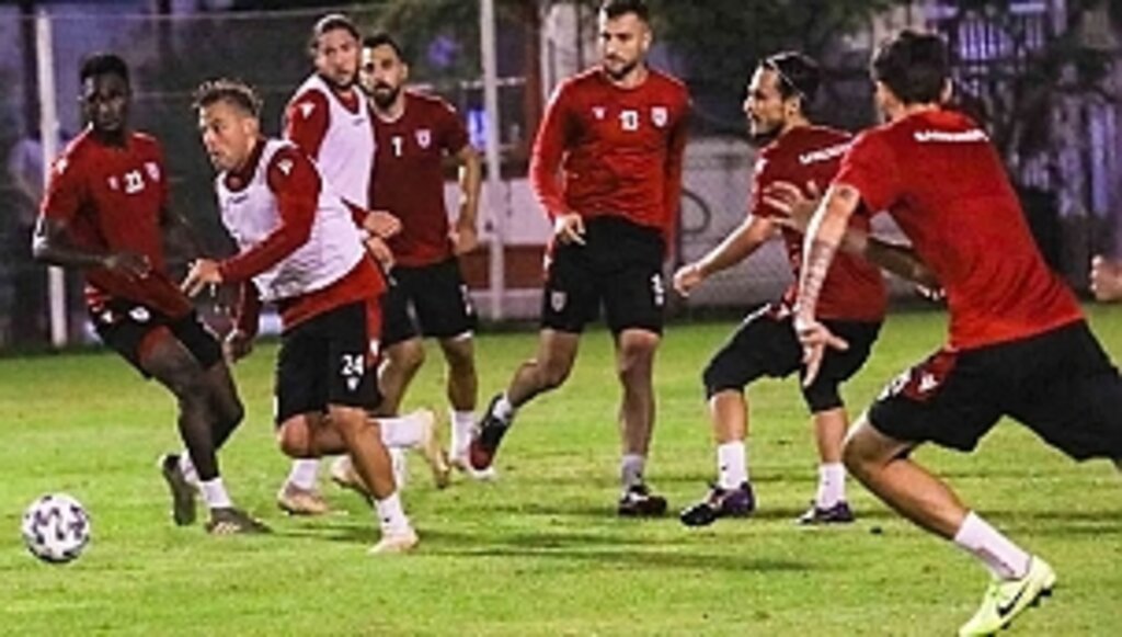 Ümraniyespor Hazırlıklarına Başladı