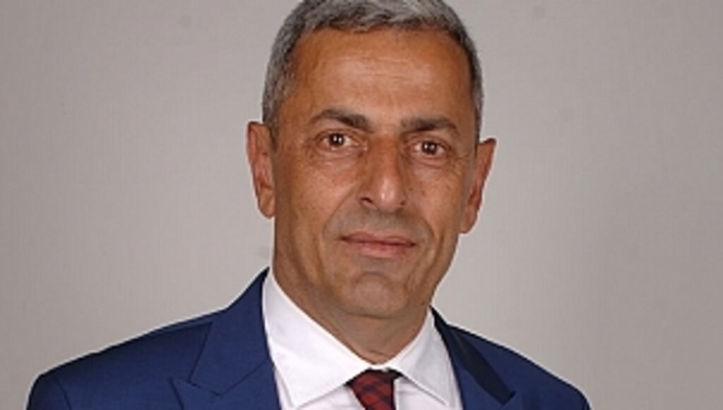 Yaşar Temuçin Adaylığını Açıkladı