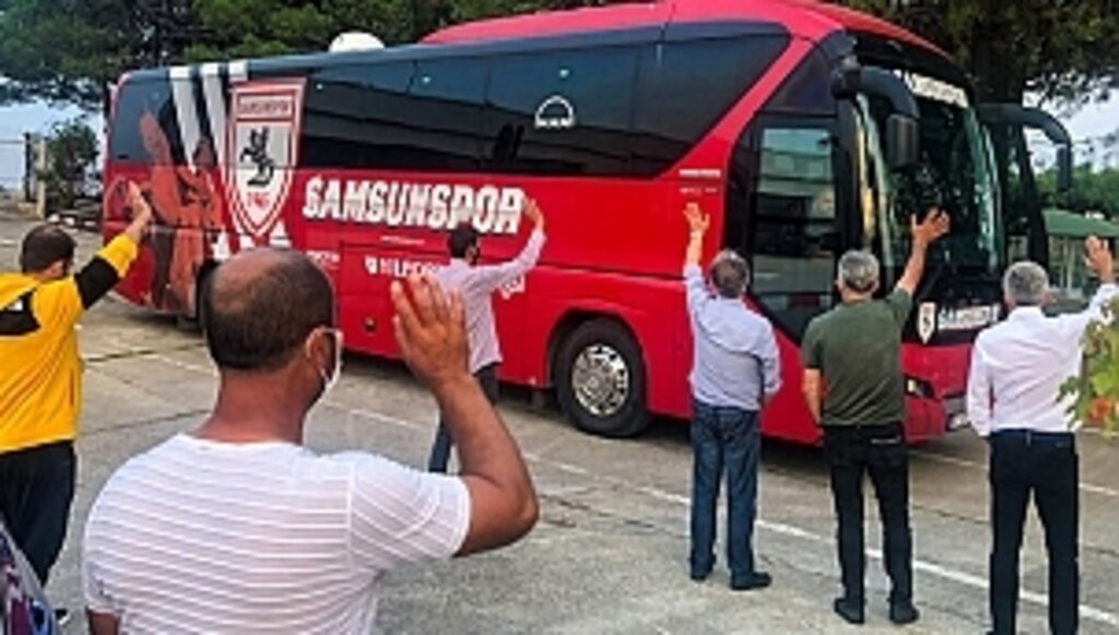 Yılport Samsunspor Balıkesir'e Hareket Etti