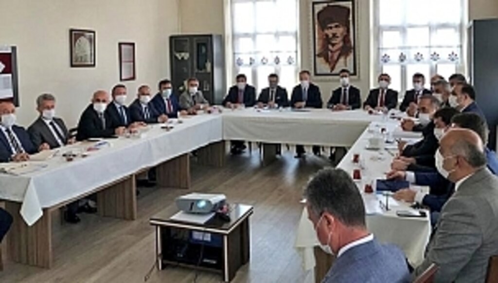 Eğitim Yöneticileri Bir Araya Geldi