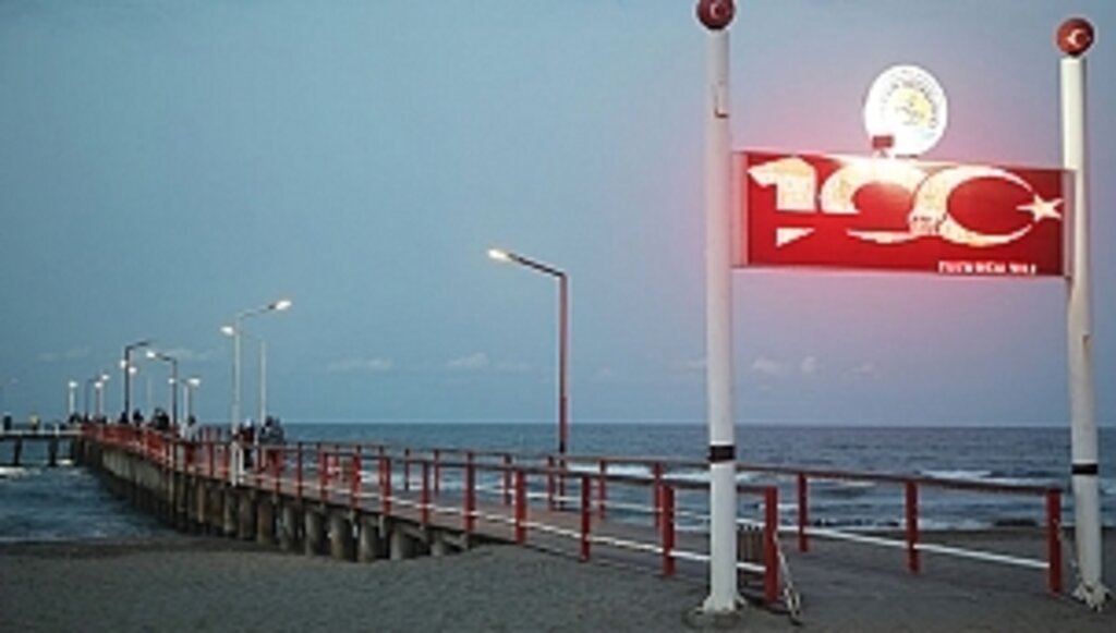 Halk İskelesi Yeniden Işıl Işıl 