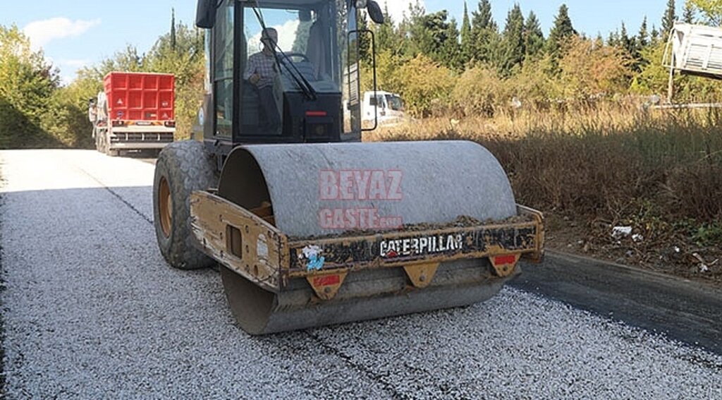 İlkadım Belediyesi'nden Sathi Kaplama Atağı