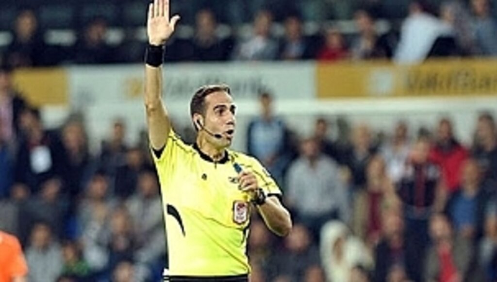 Maçının Hakemi Serkan Tokat