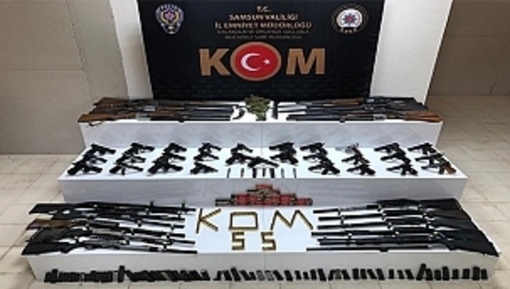 Samsun Emniyetinden Operasyon. 19 Kişi Gözaltında!...