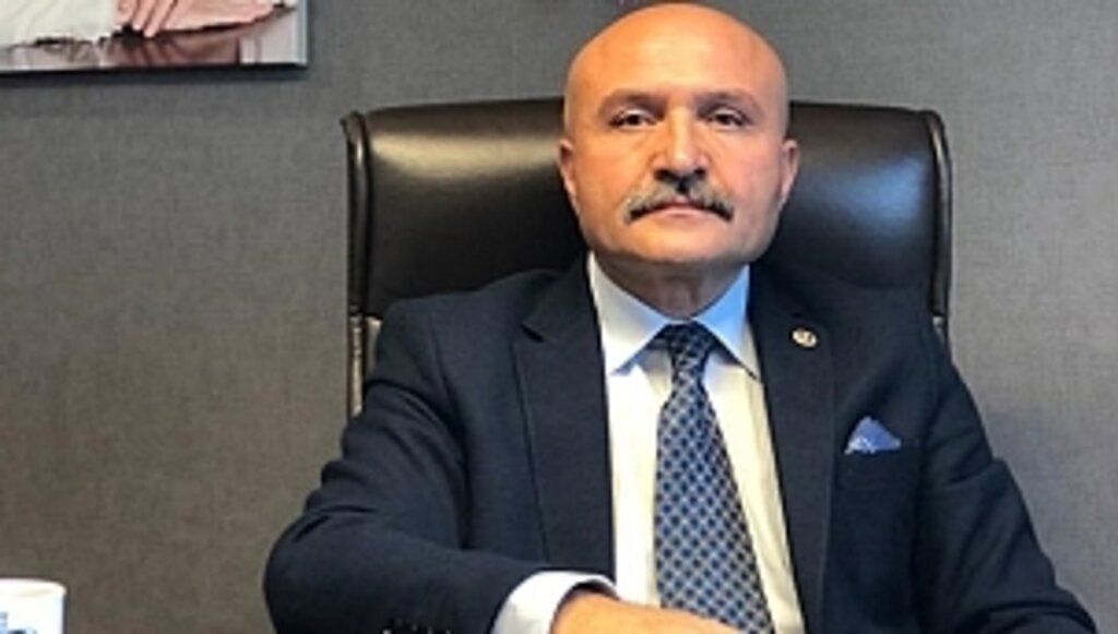 Yalancının Mumu Yatsı Olmadan Söndü