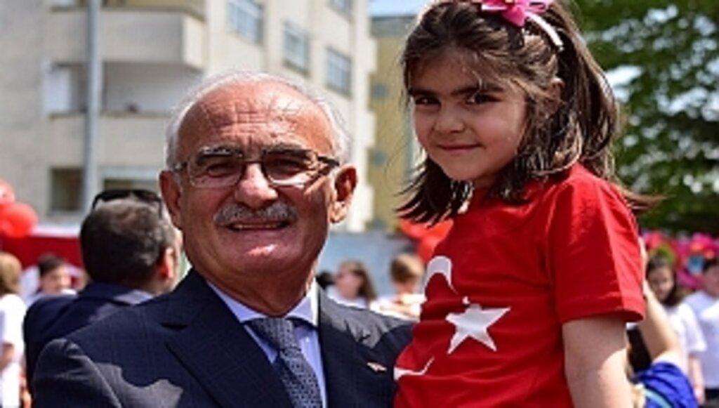 Yılmaz'dan 29 Ekim Cumhuriyet Bayramı Mesajı