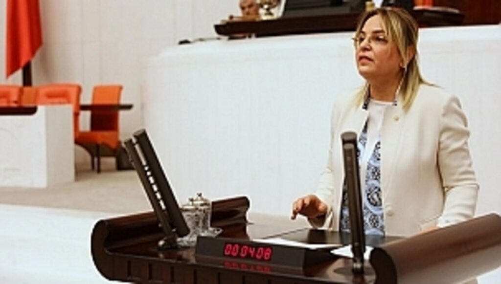 Bu Yeni Rejim, Bir Gemi Misali Her Yerinden Su Alıyor