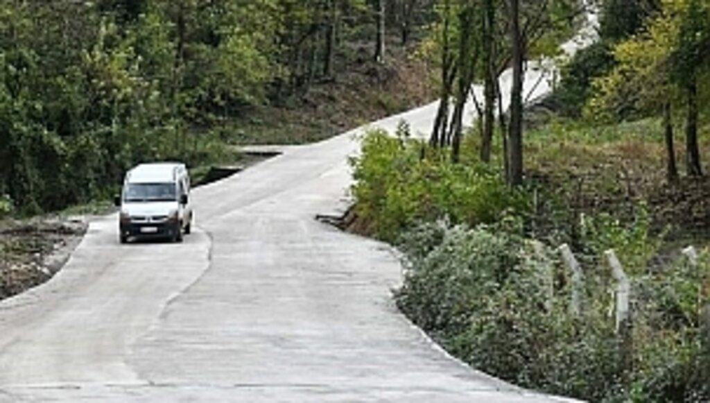 Büyükşehirden Beton Yol Konforu
