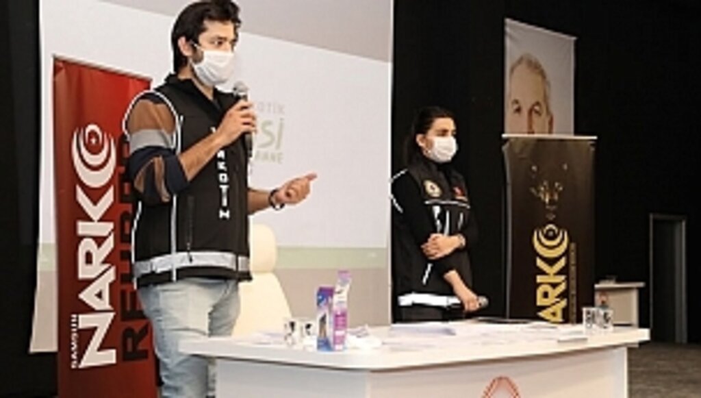 "En İyi Narkotik Polisi Anne" Semineri 