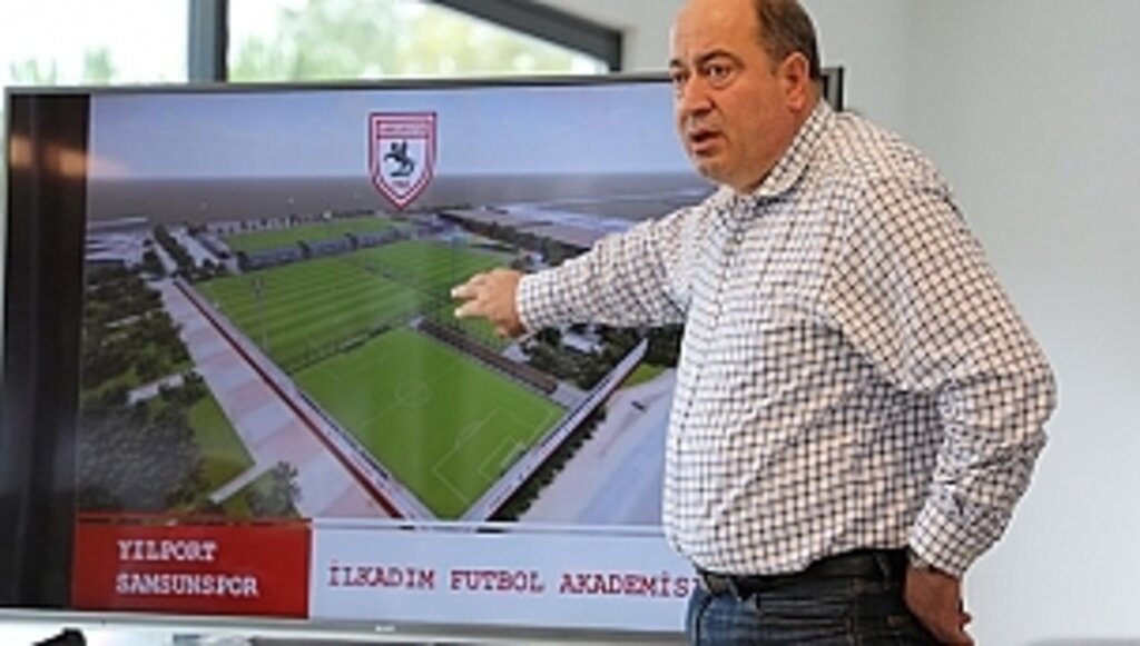 Erkanat'tan Futbol Akademisini Ziyaret