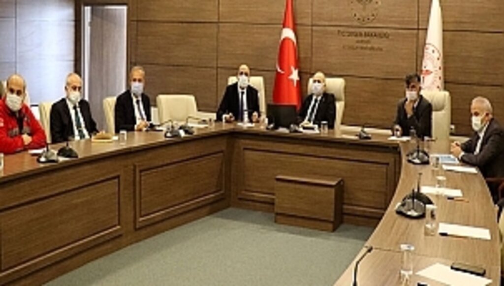 Vali Dağlı'dan Sağlık Müdürlüğüne Ziyaret