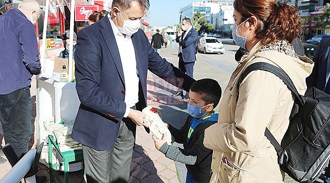 Atakum Belediyesi'nden minik Atakumlulara yeni yıl hediyesi