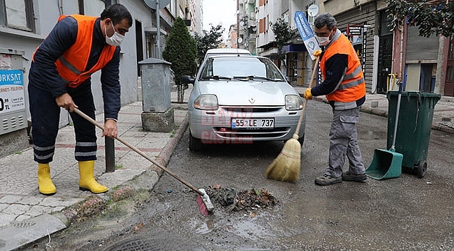 Boş Kalan Sokakları Koronavirüsten Arındırılıyor