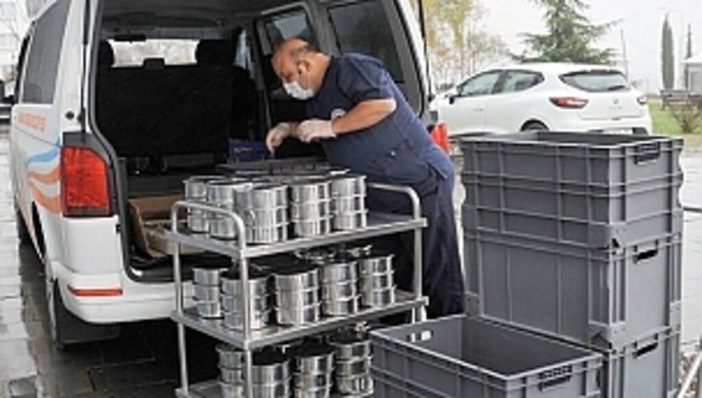 Büyükşehirle Sofralar Boş Kalmıyor