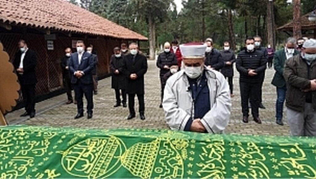 Eski Bakan Bulutoğlu Son Yolculuğuna Uğurlandı 