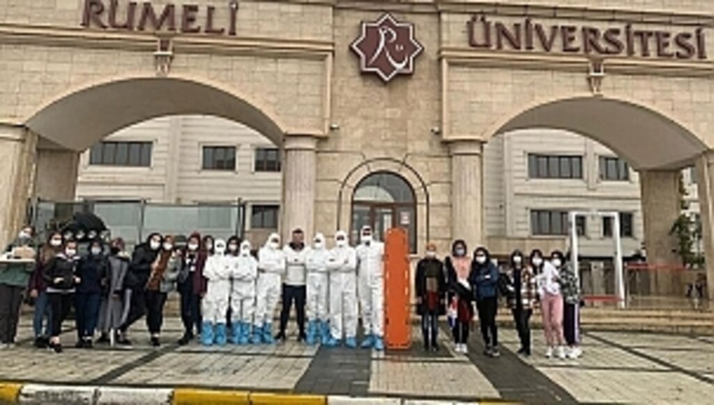 Öğrencilerimiz Uygulamalı Derslere Tam Kadro Katılıyor