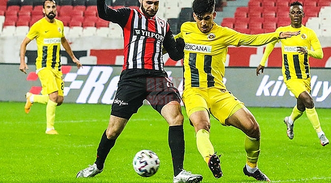 Yılport Samsunspor Kendi Kendini Yaktı