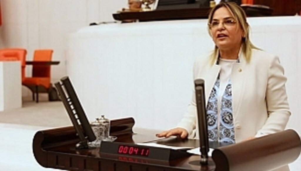 Vatandaşa Üç Kuruşu Çok Gören İktidar, Faiz Lobisine Çuvalla Para Aktardı